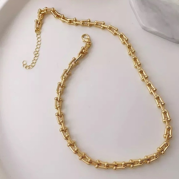 NEW Gold Over 925 Sterling U Shape Chain Necklace - Picture 2 of 5